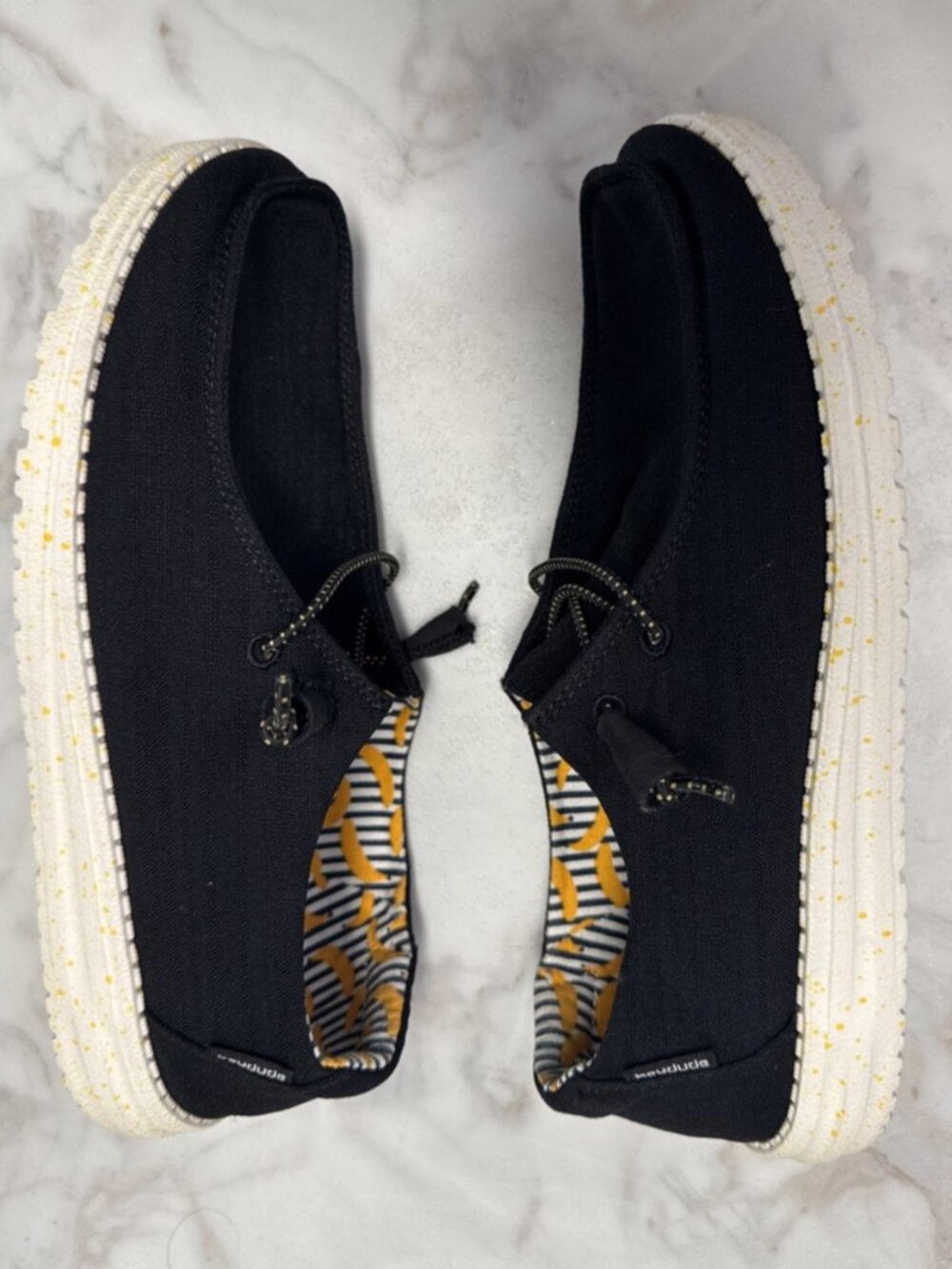 Hey Dude Wendy Shoes Womens 8 Canvas Casual Slip On Black Bananas Fabric Boat - Picture 9 of 9